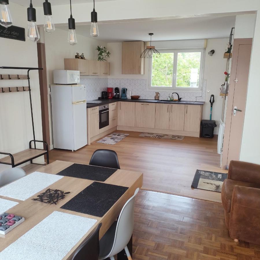 Charmante Maison Entre Mer Et Campagne La Jarrie Esterno foto